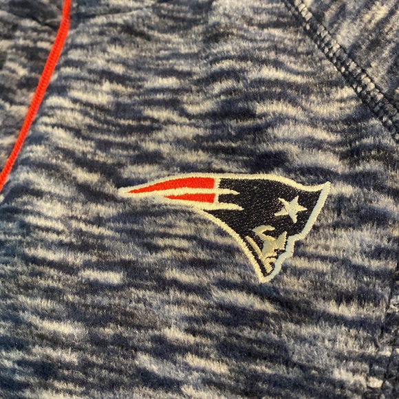 NFL New England Patriots Women’s Fleece Long Sleeve Zip Up Jacket Small Blue Red - Picture 3 of 16